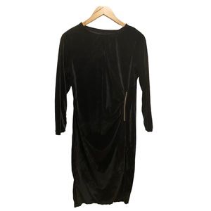 BLACK VELVET DRESS